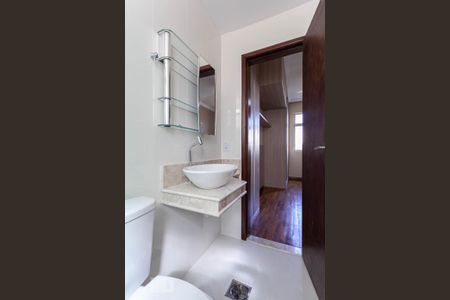 Apartamento para alugar com 70m², 3 quartos e 2 vagasBanheiro da suíte 