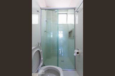 Apartamento para alugar com 70m², 3 quartos e 2 vagasBanheiro social