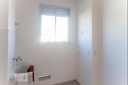 Apartamento para alugar com 36m², 2 quartos e sem vagaCozinha e Área de Serviço