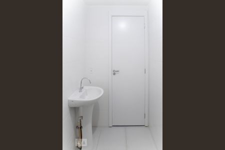 Apartamento para alugar com 36m², 2 quartos e sem vagaBanheiro