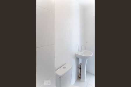 Apartamento para alugar com 36m², 2 quartos e sem vagaBanheiro