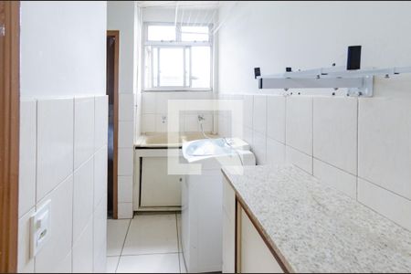 Área de serviço de apartamento para alugar com 2 quartos, 61m² em Calafate, Belo Horizonte