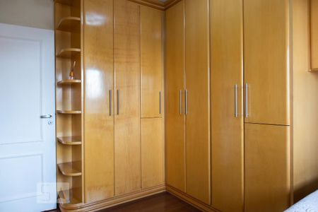 Apartamento à venda com 100m², 3 quartos e 3 vagasQuarto 2