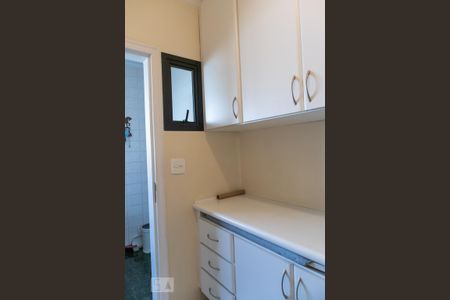 Apartamento à venda com 100m², 3 quartos e 3 vagasQuarto de serviço