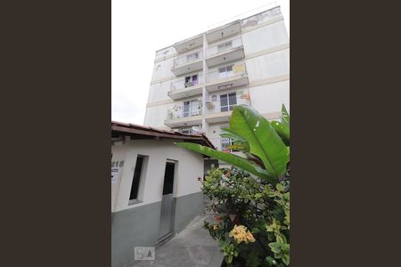 Apartamento à venda com 60m², 2 quartos e 1 vagaFachada