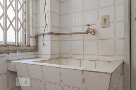 Apartamento à venda com 115m², 3 quartos e sem vagaÁrea de Serviço