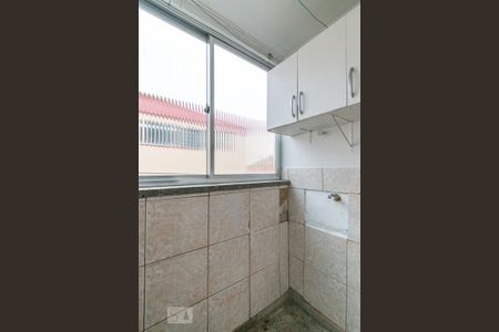 Detalhe da area de serviço de apartamento para alugar com 1 quarto, 49m² em Rubem Berta, Porto Alegre