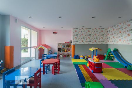 Apartamento à venda com 98m², 2 quartos e 2 vagas Apartamento à venda com 98m², 2 quartos e 2 vagasÁrea comum - Brinquedoteca