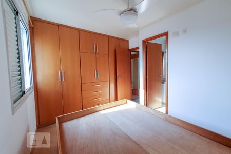 Apartamento à venda com 98m², 2 quartos e 2 vagas Apartamento à venda com 98m², 2 quartos e 2 vagasQuarto 2 - Suíte