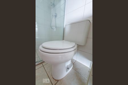 Apartamento à venda com 98m², 2 quartos e 2 vagas Apartamento à venda com 98m², 2 quartos e 2 vagasBanheiro Corredor