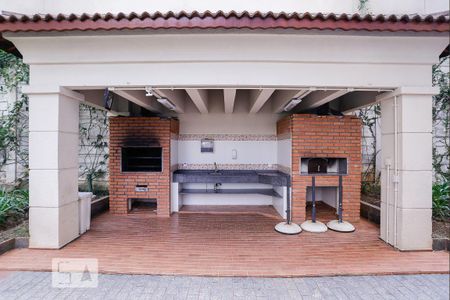 Apartamento à venda com 98m², 2 quartos e 2 vagas Apartamento à venda com 98m², 2 quartos e 2 vagasÁrea comum - Churrasqueira