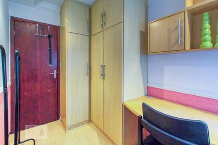 Quarto 1 de apartamento para alugar com 2 quartos, 70m² em Bigorrilho, Curitiba