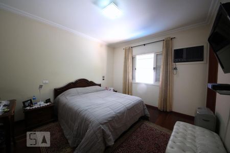 Casa à venda com 350m², 3 quartos e 4 vagasSuíte 3