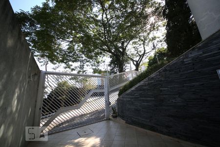 Casa à venda com 350m², 3 quartos e 4 vagasFachada