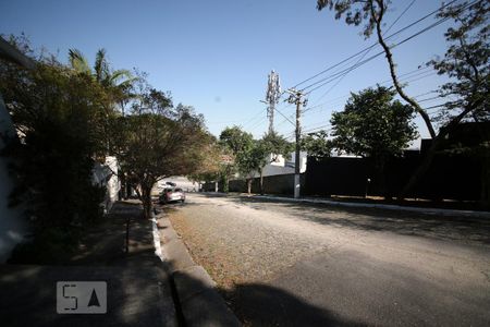 Casa à venda com 350m², 3 quartos e 4 vagasFachada