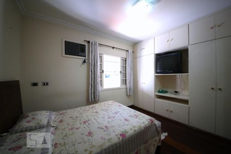 Casa à venda com 350m², 3 quartos e 4 vagasSuíte 2