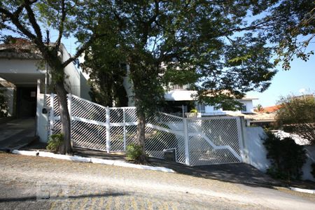 Casa à venda com 350m², 3 quartos e 4 vagasFachada