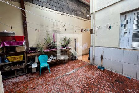 Casa à venda com 124m², 4 quartos e 2 vagasQuintal