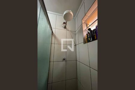 Casa à venda com 124m², 4 quartos e 2 vagasBanheiro 2