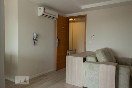 Sala de apartamento para alugar com 1 quarto, 35m² em Campo Grande, Rio de Janeiro