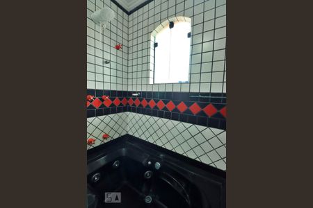 Casa à venda com 300m², 4 quartos e 4 vagasBanheiro da Suíte 3