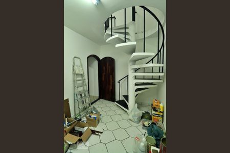 Casa à venda com 300m², 4 quartos e 4 vagasQuarto de Serviço