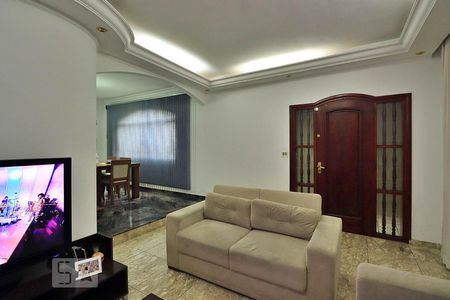 Sala de casa à venda com 4 quartos, 300m² em Utinga, Santo André
