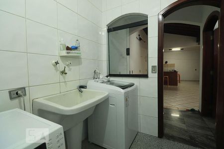 Casa à venda com 300m², 4 quartos e 4 vagasÁrea de Serviço