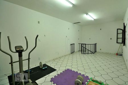 Casa à venda com 300m², 4 quartos e 4 vagasSala Extra