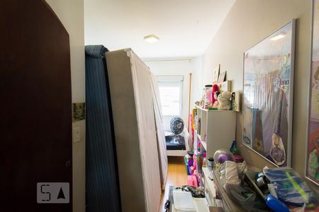 Casa à venda com 250m², 5 quartos e 8 vagasQuarto 2