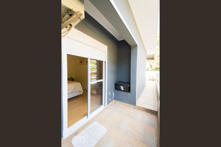 Casa à venda com 250m², 5 quartos e 8 vagasVaranda Suíte