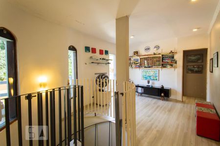 Casa à venda com 250m², 5 quartos e 8 vagasHall Quartos 