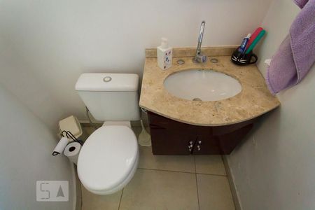 Lavabo de casa à venda com 5 quartos, 250m² em Vila Brasílio Machado, São Paulo