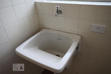 Apartamento à venda com 65m², 2 quartos e 1 vagaÁrea de Serviço