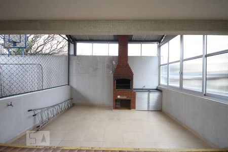 Apartamento à venda com 65m², 2 quartos e 1 vagaChurrasqueira