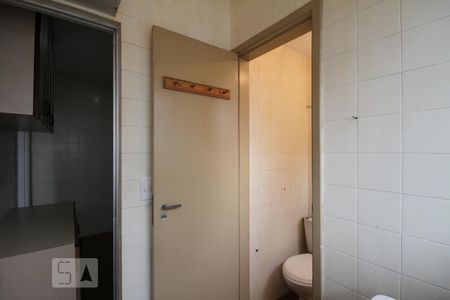 Apartamento à venda com 65m², 2 quartos e 1 vagaÁrea de Serviço