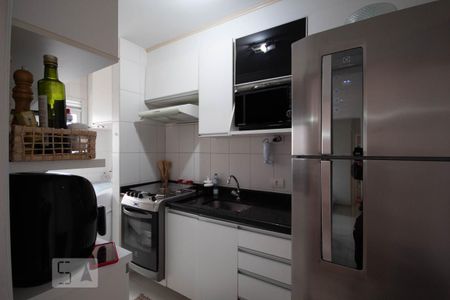 Apartamento à venda com 106m², 3 quartos e 2 vagas Apartamento à venda com 106m², 3 quartos e 2 vagasCozinha