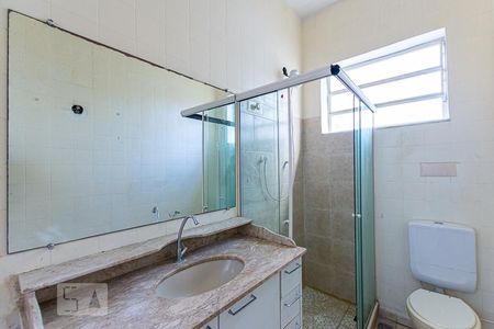 Banheiro de apartamento à venda com 4 quartos, 140m² em Ingá, Niterói