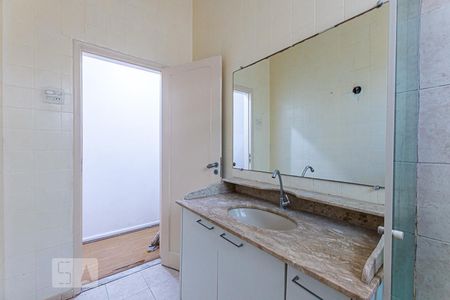 Apartamento à venda com 140m², 4 quartos e sem vagaBanheiro