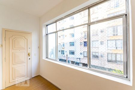 Entrada Social de apartamento à venda com 4 quartos, 140m² em Ingá, Niterói