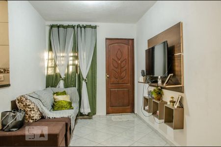 Casa à venda com 375m², 11 quartos e 5 vagas Casa à venda com 375m², 11 quartos e 5 vagasSala - Casa 2