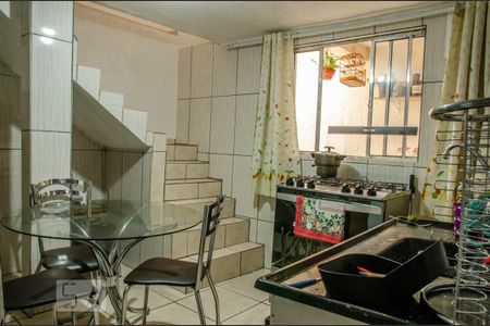 Casa à venda com 375m², 11 quartos e 5 vagas Casa à venda com 375m², 11 quartos e 5 vagasCozinha - Casa 3