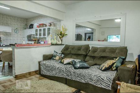 Casa à venda com 375m², 11 quartos e 5 vagas Casa à venda com 375m², 11 quartos e 5 vagasSala - Casa 4