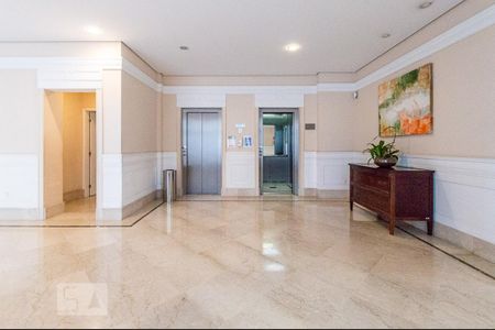 Apartamento para alugar com 75m², 2 quartos e 2 vagas Apartamento para alugar com 75m², 2 quartos e 2 vagasHall de Entrada