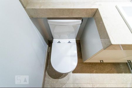Banheiro de apartamento para alugar com 2 quartos, 75m² em Bela Vista, São Paulo
