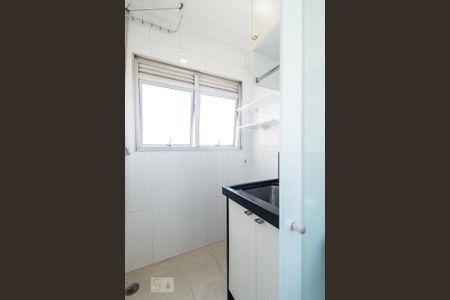 Area de Serviço de apartamento para alugar com 2 quartos, 75m² em Bela Vista, São Paulo