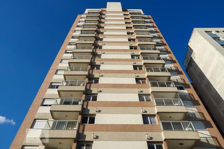 Fachada de apartamento para alugar com 1 quarto, 45m² em Sumarezinho, São Paulo