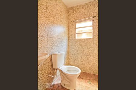 Banheiro de casa à venda com 1 quarto, 35m² em Jardim Carlu, São Paulo