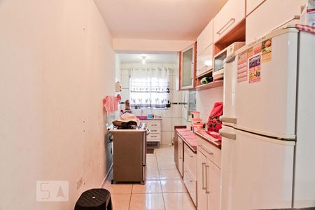 Casa à venda com 60m², 3 quartos e 1 vaga Casa à venda com 60m², 3 quartos e 1 vagaCozinha