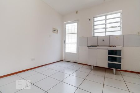 Sala e Cozinha de casa para alugar com 2 quartos, 40m² em Vila Clementino, São Paulo